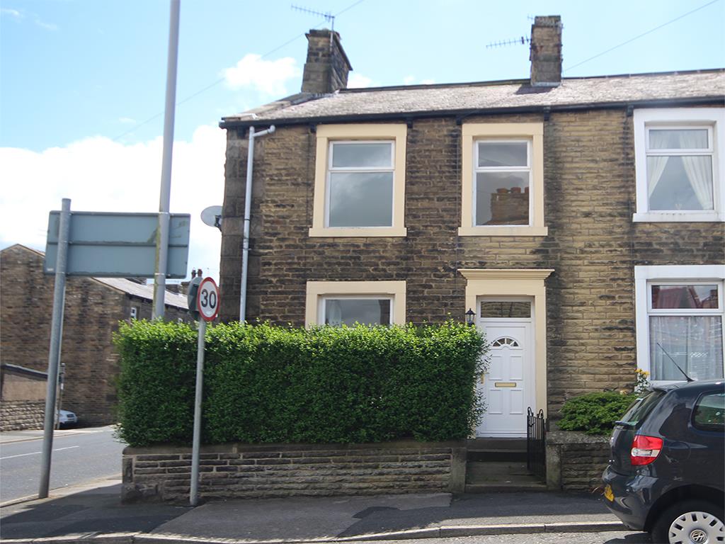3 bedroom terraced house To Let in Barnoldswick - Main Image
